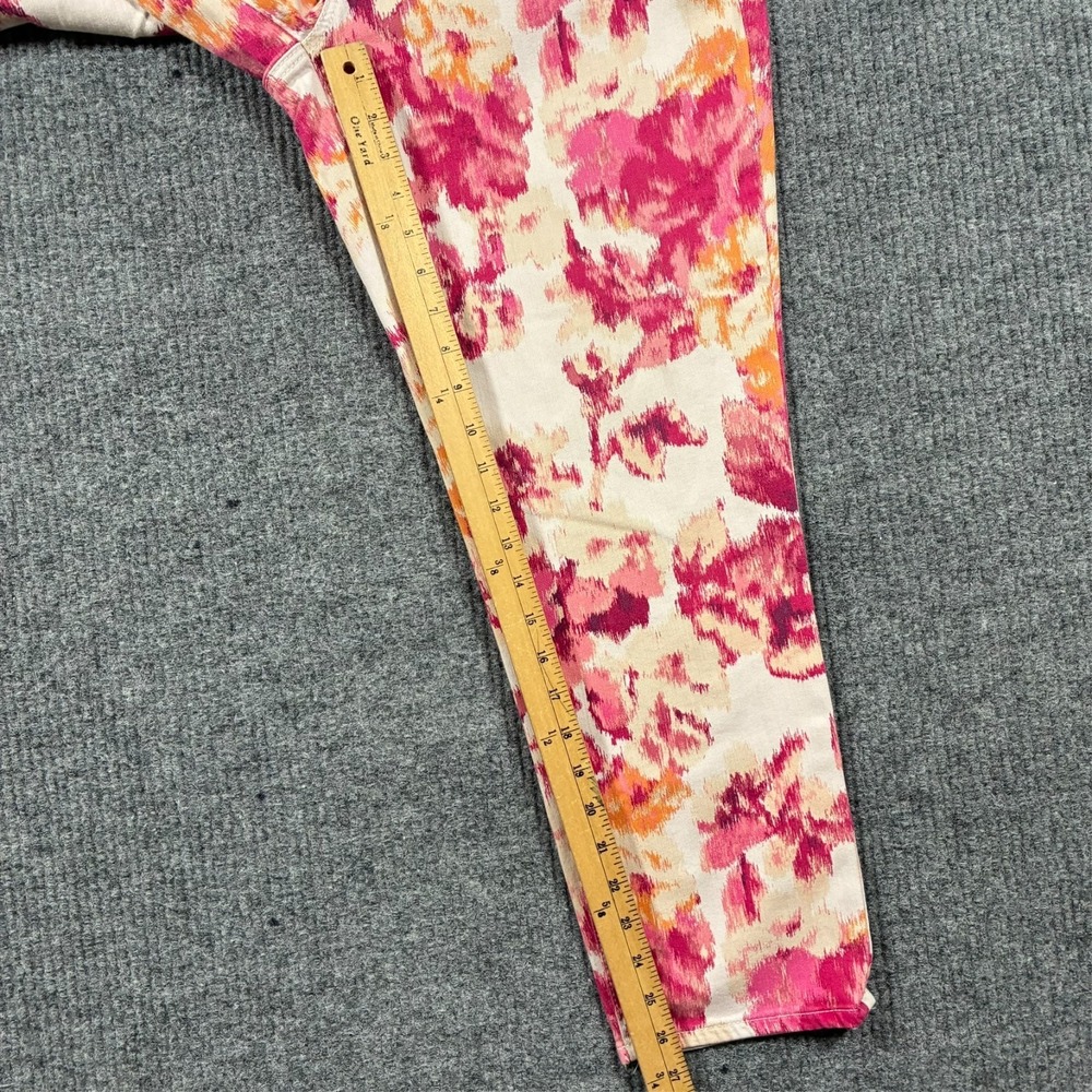 Chico's So Slimming Girlfriend Jeans Women Size 14R Pink Floral Slim Leg Ankle - Picture 7 of 9